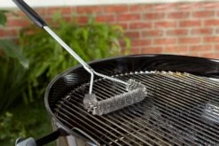 Weber® Driezijdige Borstel - Groot, 53 Cm 5 Weber® Driezijdige Borstel - Groot, 53 Cm -Barbecue Wereld Verkoop weber driezijdige borstel 1615542806 l